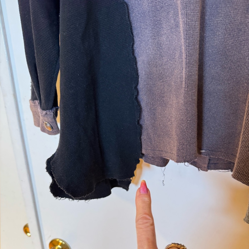 Pol Oversized Patchwork Button-Up Shirt With A Gr… - image 6